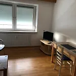ホームステイ Appartementhaus Adis